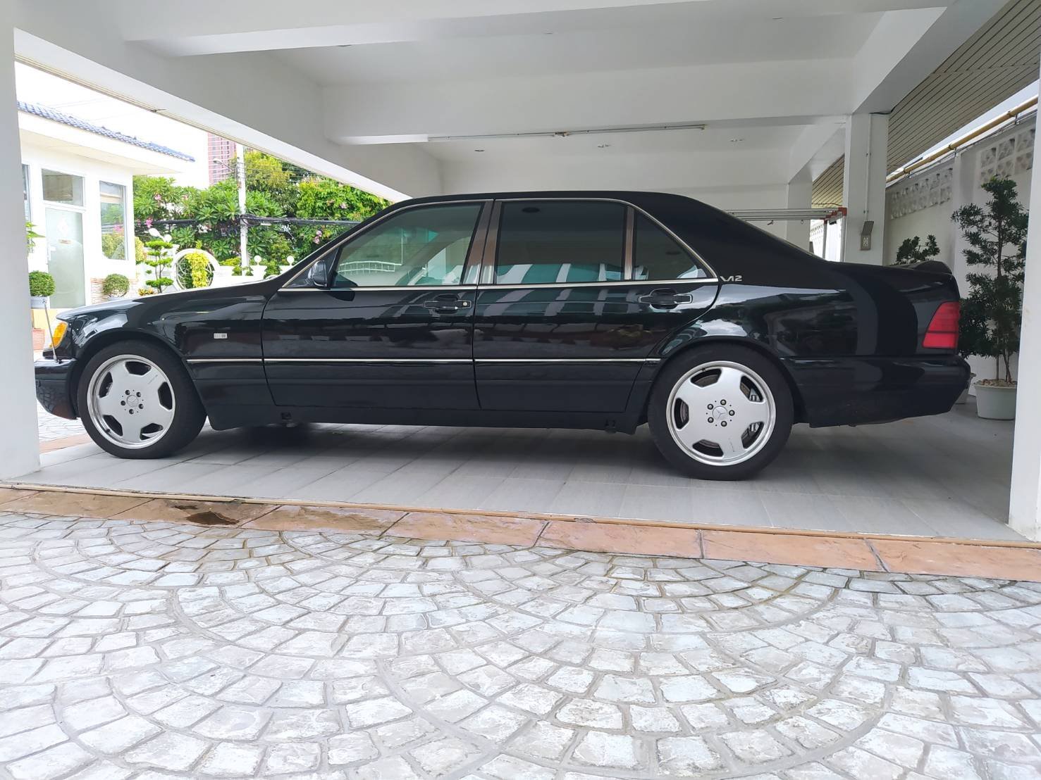 Mercedes-Benz W140 S70 AMG — Mr.Chuti's collection